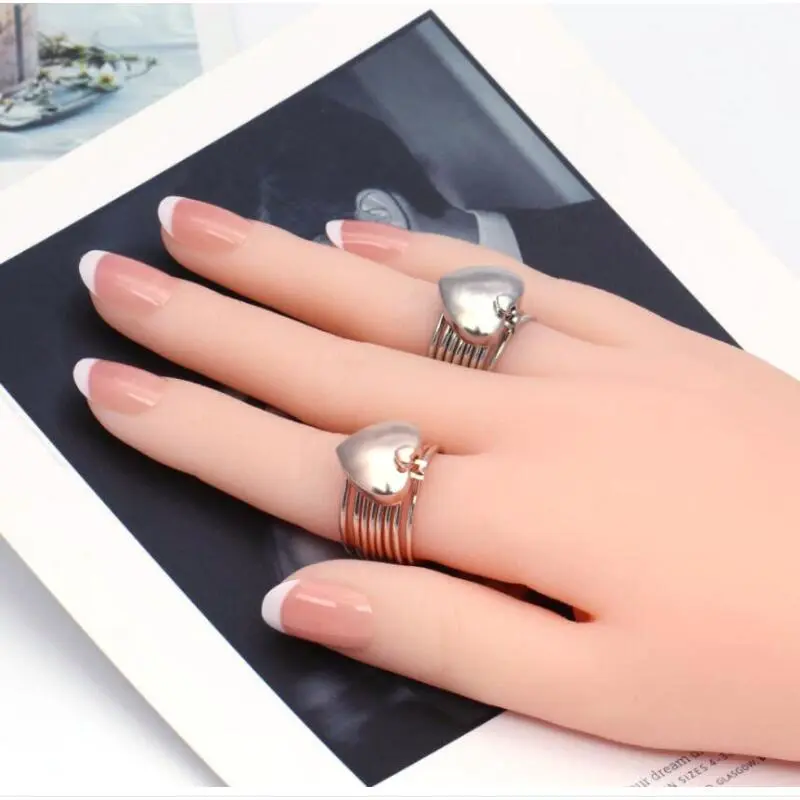 Telescopic ring into bracelet