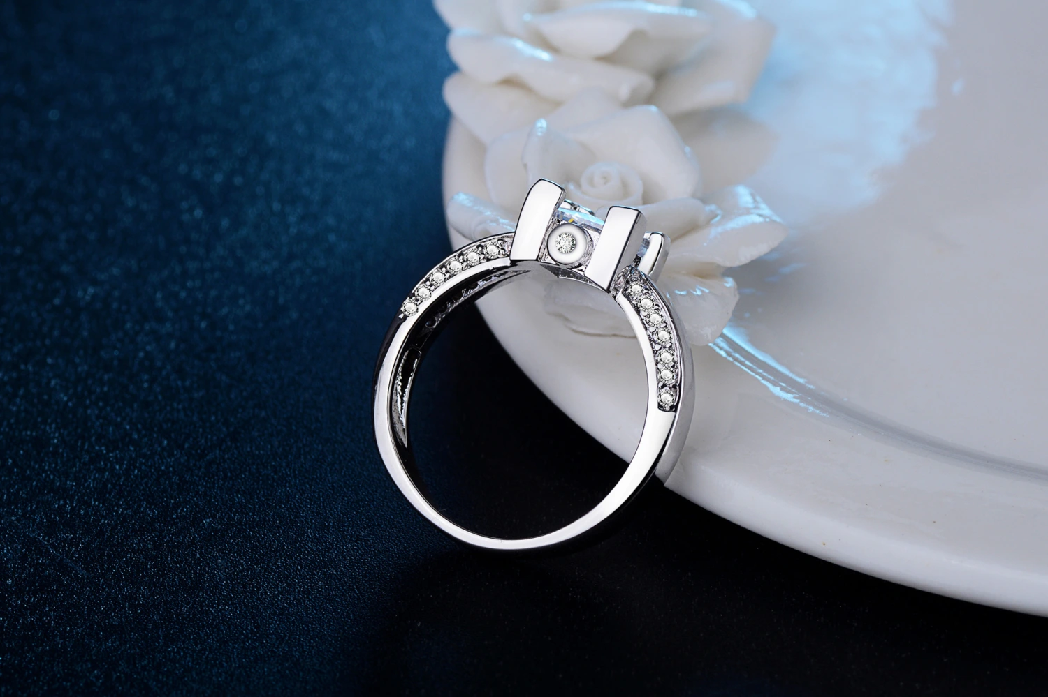 Princess diamond ring