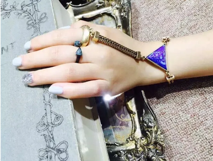 European and American ladies ring