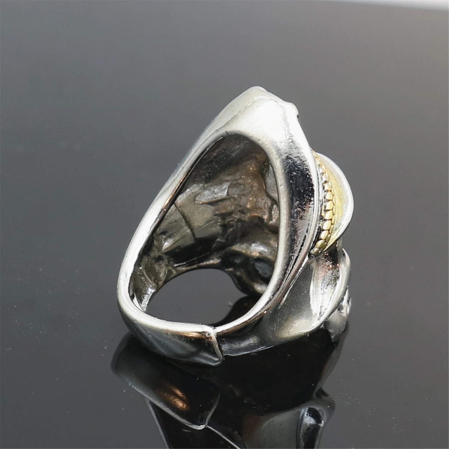 Retro Legion Skull Ring