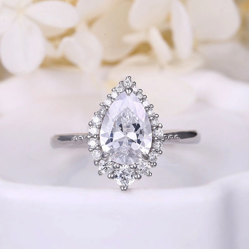 Water drop zircon ring