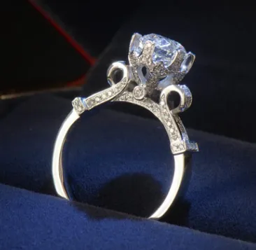 Luxury group set one carat female ring small glass luxury fashion female models simulation diamond ring for marriage ring