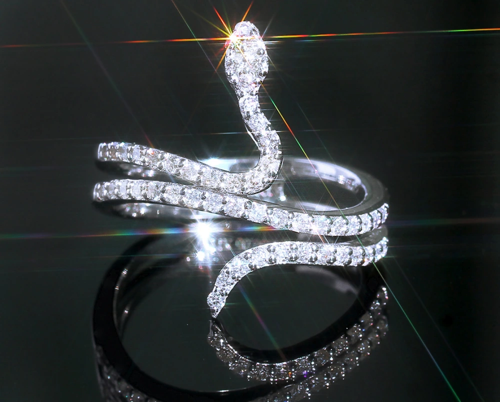 Women's Snake Ring with Sparkling Diamonds and Micro Zircon