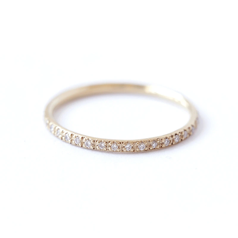 Fashion Simple Ladies Inlaid Gemstone Ring