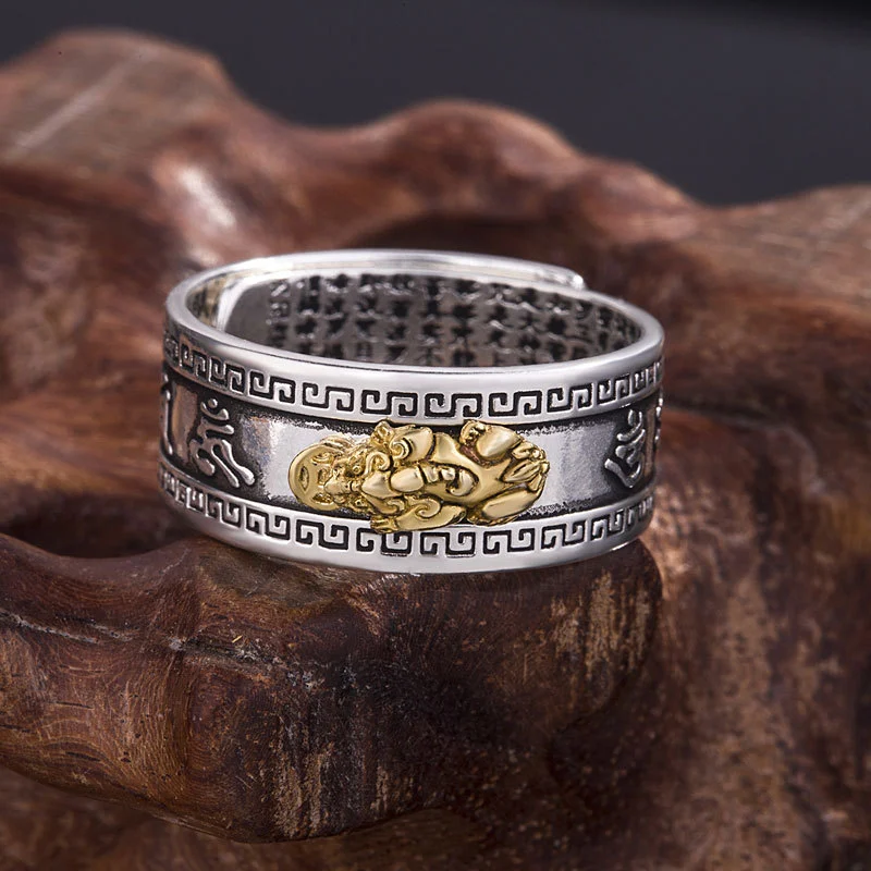 Vintage Thai Silver Ring Money Pixiu Mascot Ring