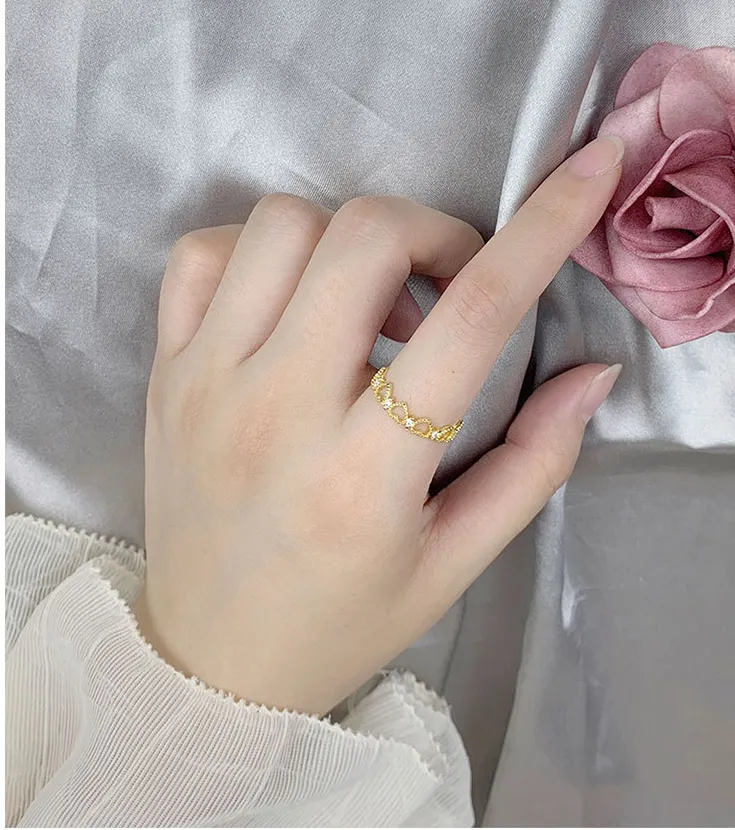 Silver light luxury hollow love index finger ring