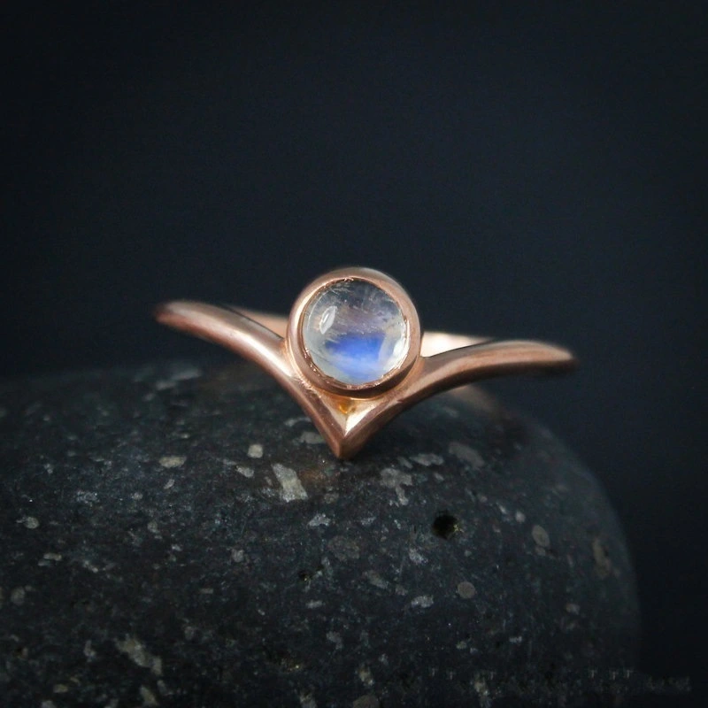 European and American creative round moonstone ring Cross-border plated 14k gold geometric triangle ring