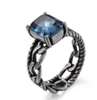 Ladies creative zircon ring