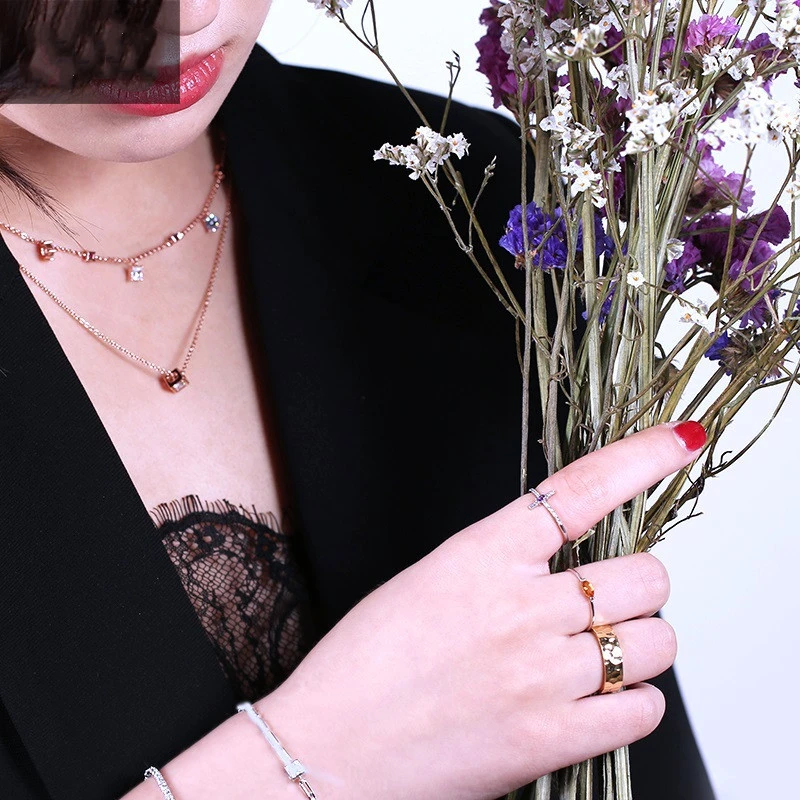 Fashion stone jewelry