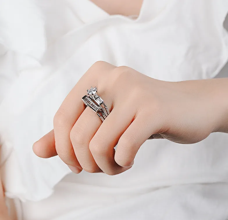 Diamond-studded diamond ring