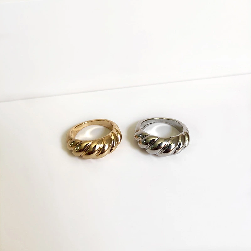 Twill twist ring