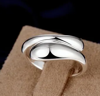 Creative water drop ring