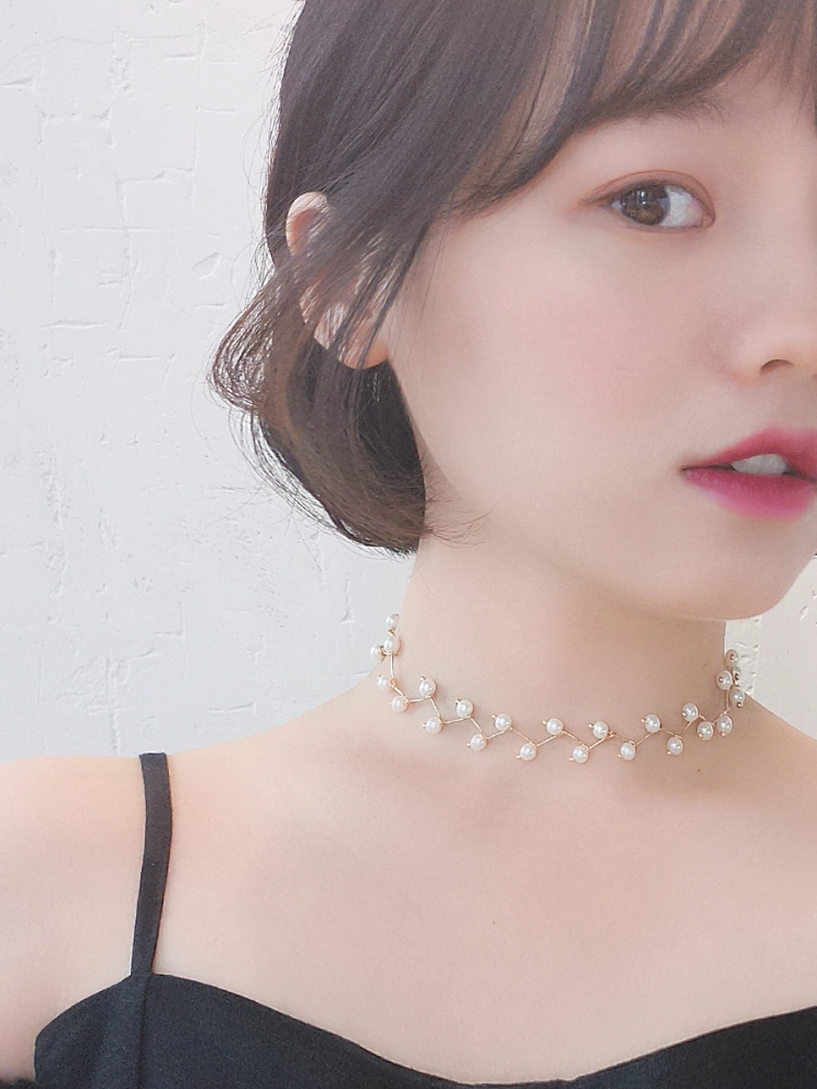 Imitation pearl necklace