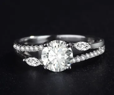 Wish jewelry Europe and the United States ring female models diamond-studded horse eye diamond-encrusted accessories cross-border special supply source jewelry batch