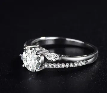 Wish jewelry Europe and the United States ring female models diamond-studded horse eye diamond-encrusted accessories cross-border special supply source jewelry batch