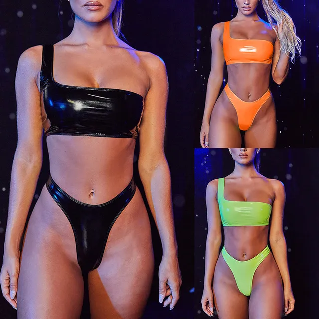 Glossy single shoulder swimsuit