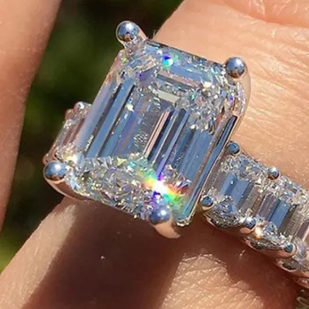 Square zircon ring