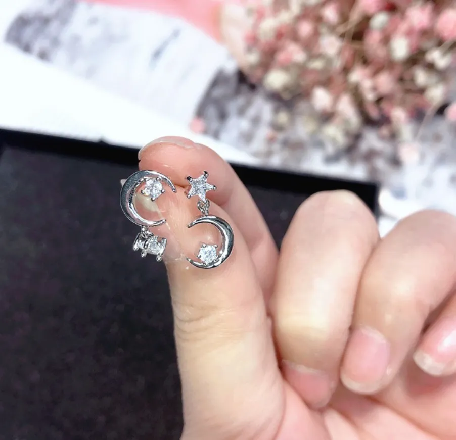 Asymmetrical star moon earring