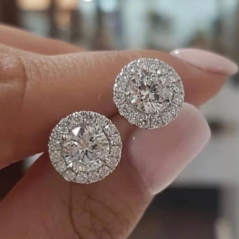 Round diamond earrings