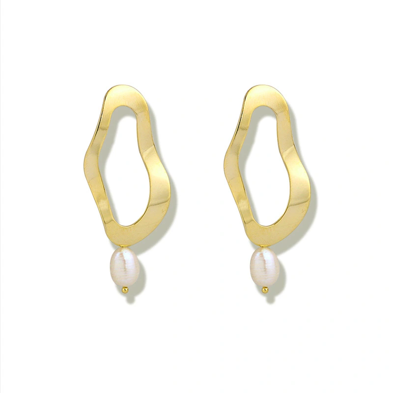 Natural irregular freshwater pearl earrings