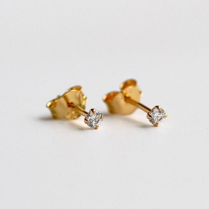 Super shining zircon and diamond earrings