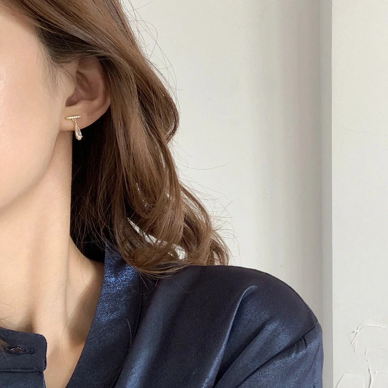 Small water drop earrings