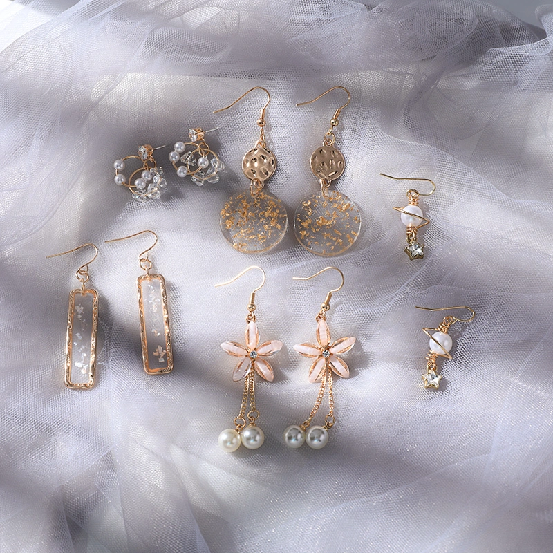 Earrings for winter