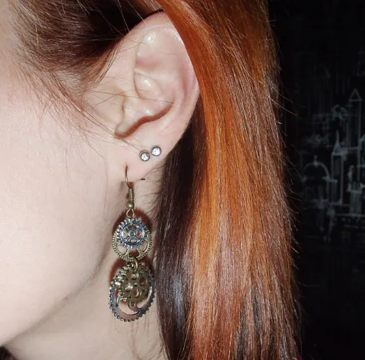 Antique Bronze Gear Steampunk Earrings