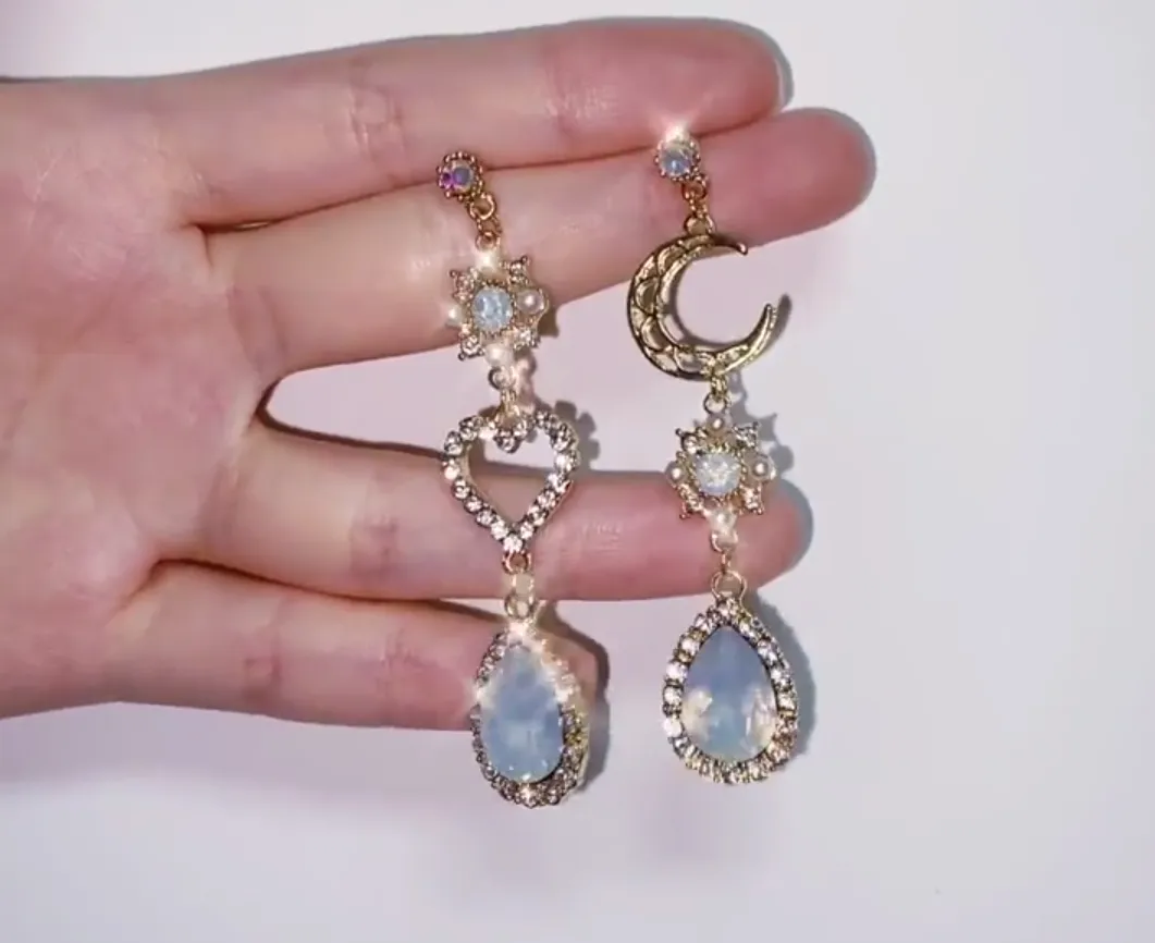High sense of long French palace earrings ear clips