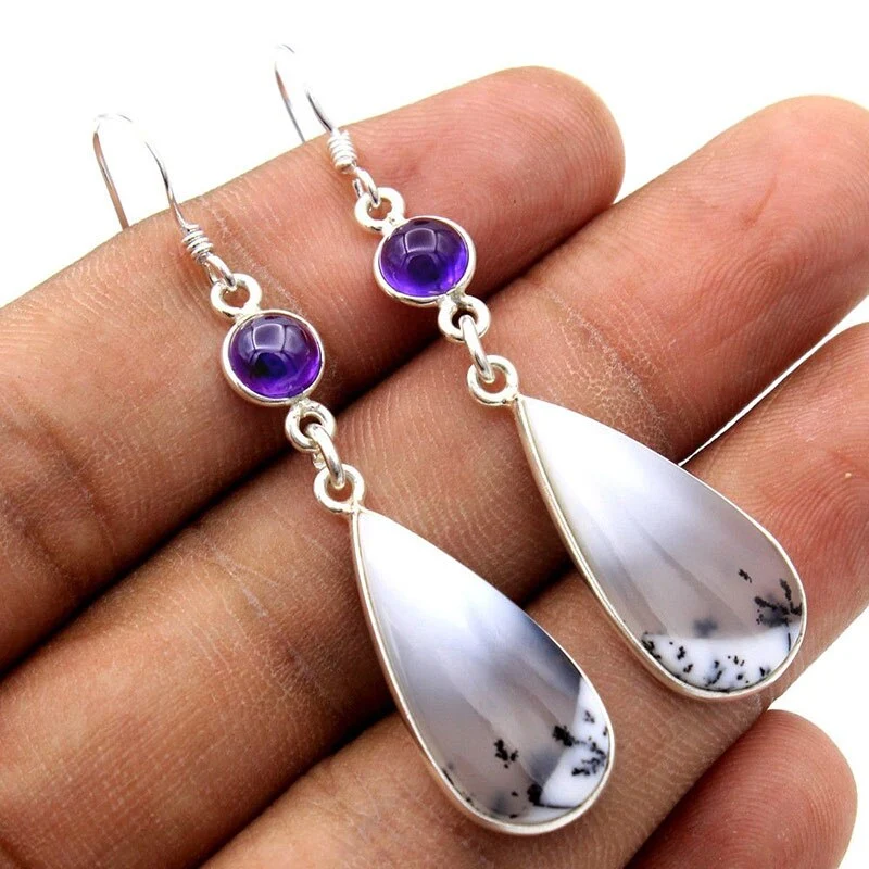 Ethnic drop-shaped earrings