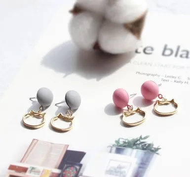 Qingdao Eraser Jewelry Japanese Simple Cute KnockingGirl Stud Earrings