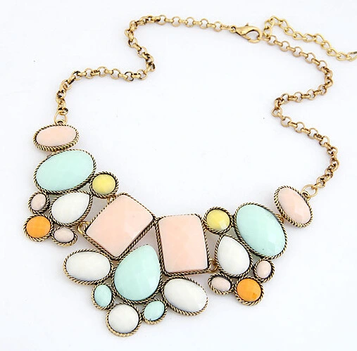 Metallic Luxury Fashion Bright Geometric Polygon Temperament Short Necklace