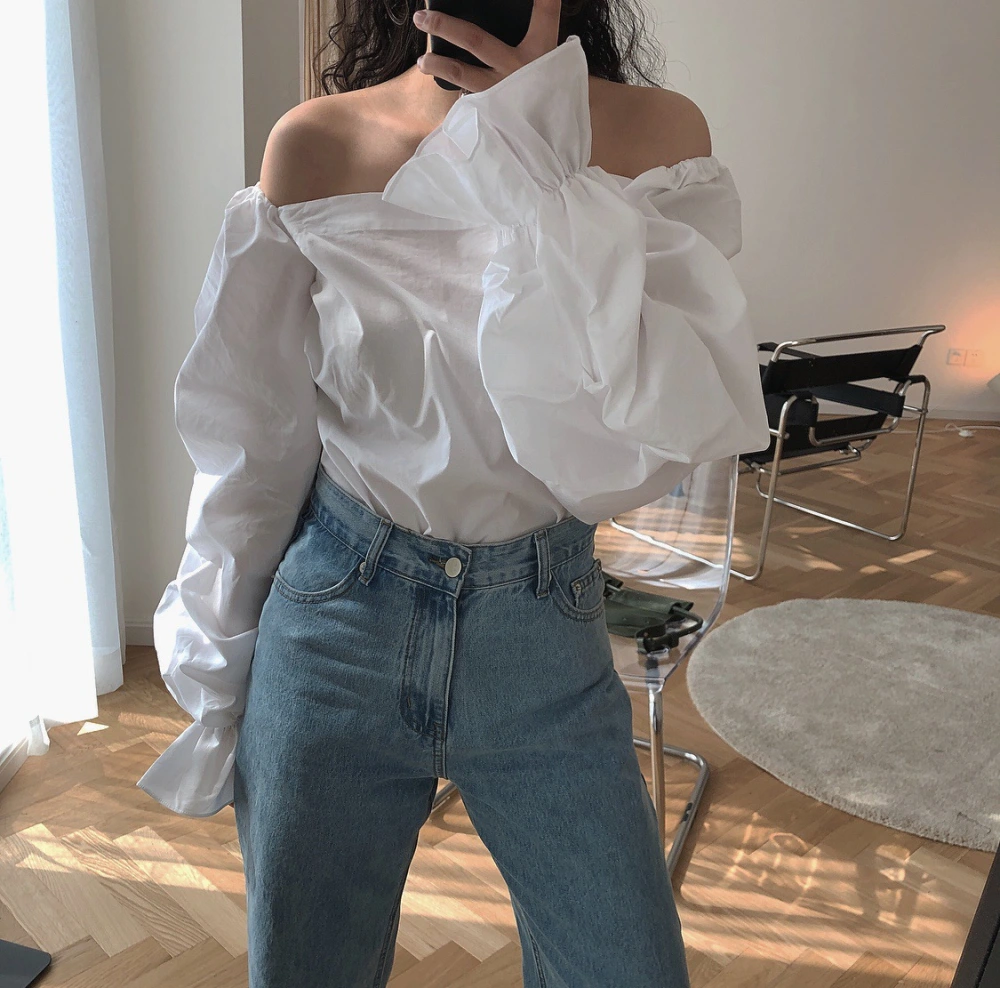 One-shoulder collar shirt