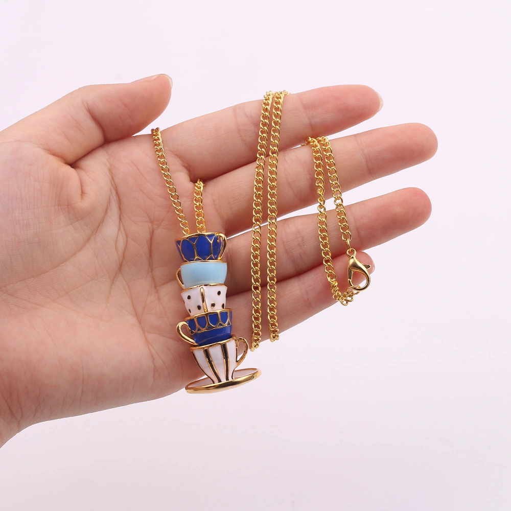 Long necklace of enamelled teacup