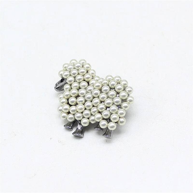 Full lamb pearl cute lamb brooch