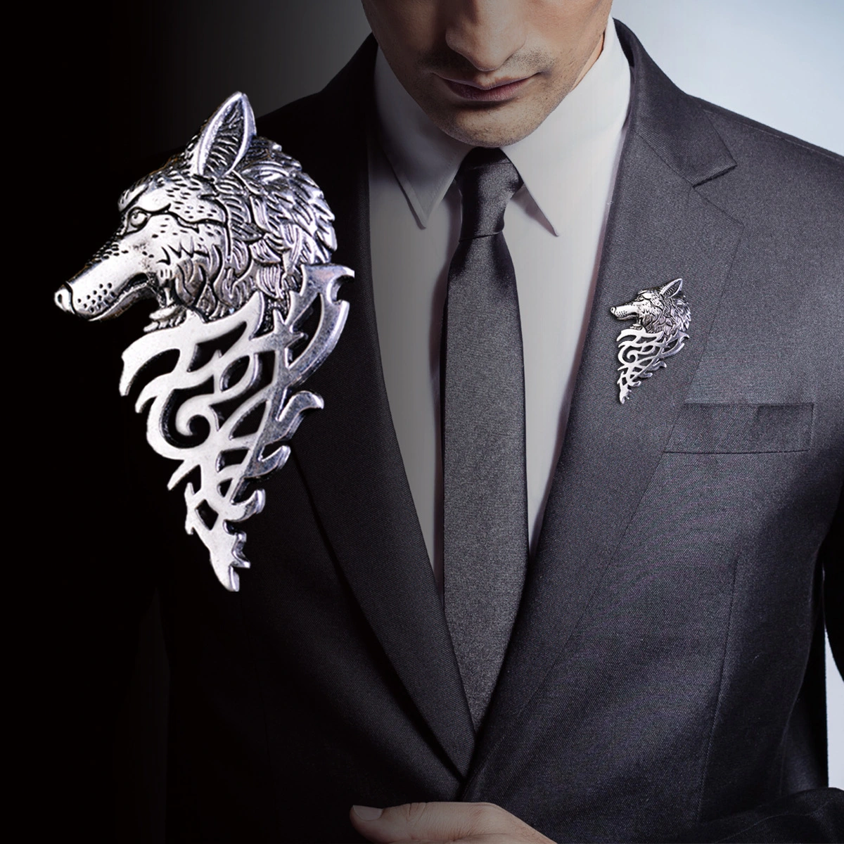 Domineering Wolf Head Brooch