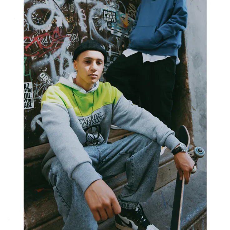 Loose plus velvet crew neck sweater