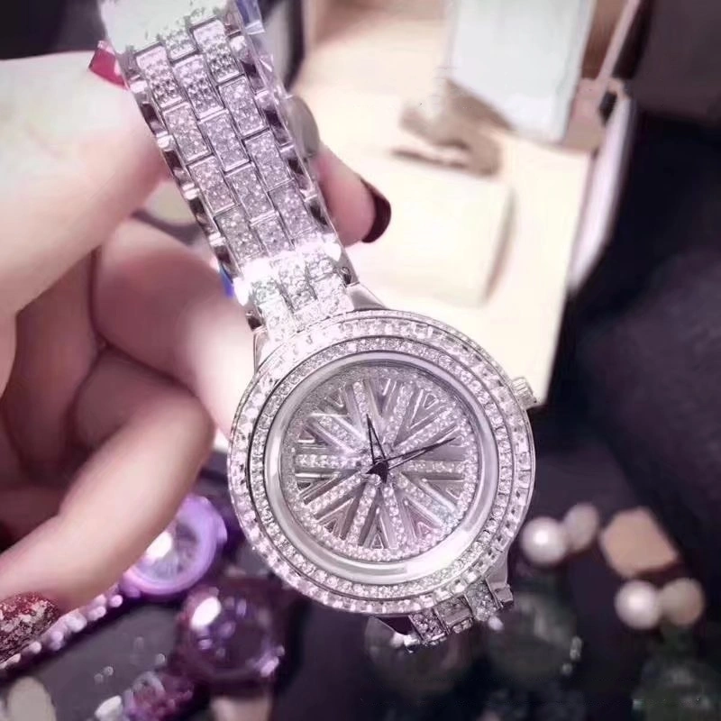 Women's watch with diamond steel belt