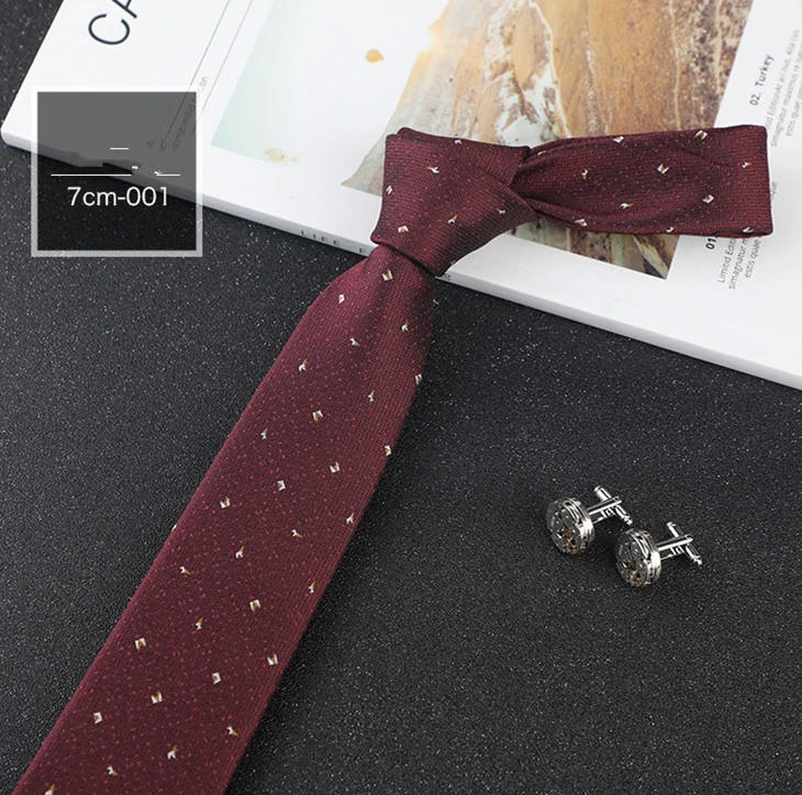 Polyester silk striped tie