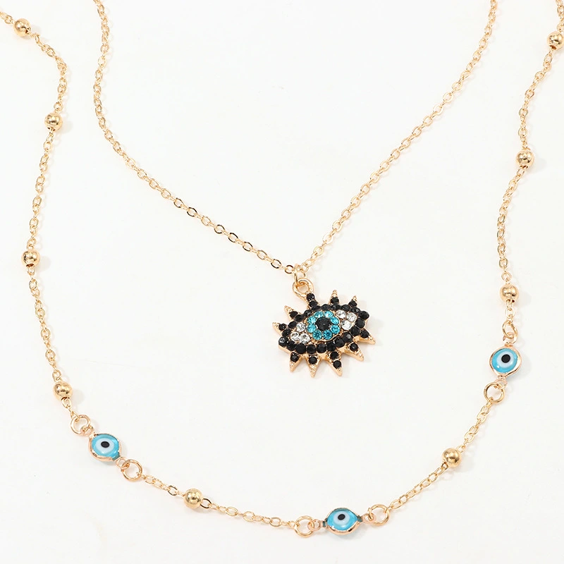 Fashion Retro Diamond Devil's Eye Necklace