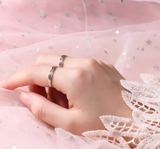 Couple ring ring