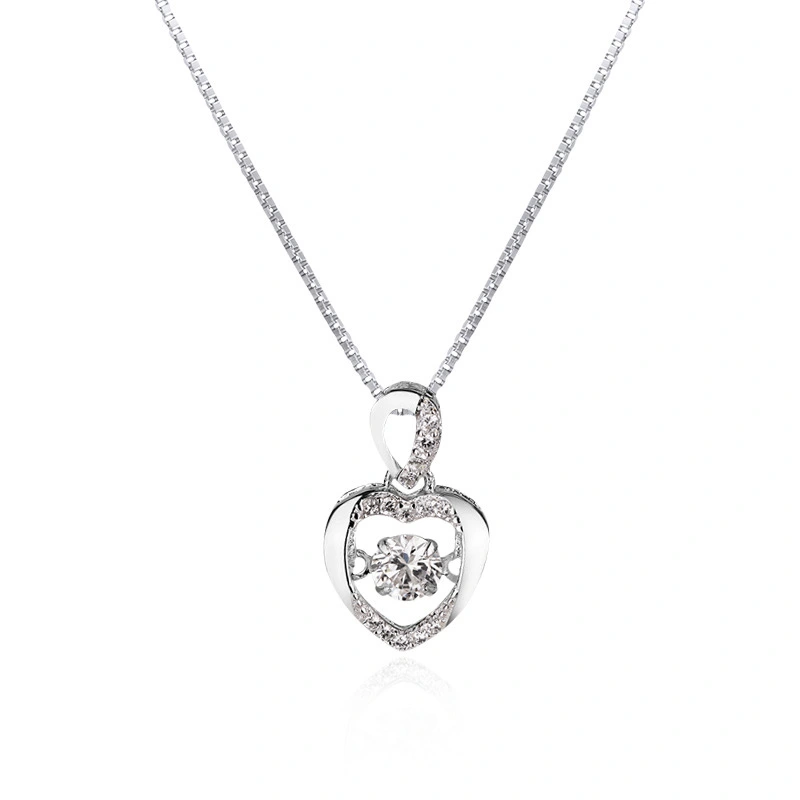 Beating heart necklace pendant clavicle chain