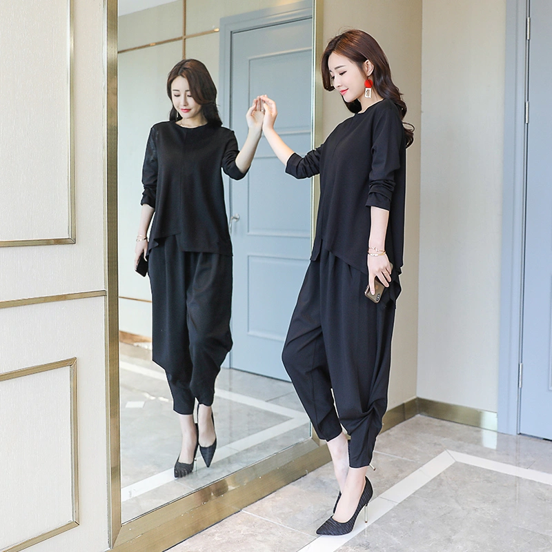 Pure color fashionable comfortable long sleeve stitching low round collar suit, elastic waist nine-minute trousers, leisure suit for autumn 2021