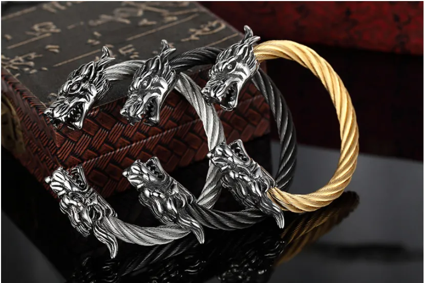 Wire bracelet