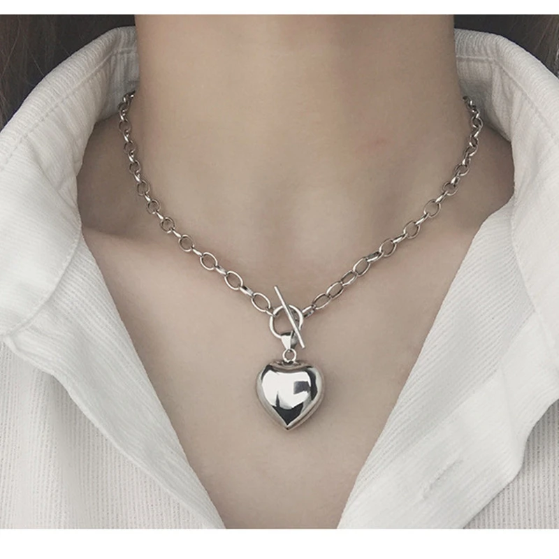 Street Style Peach Heart Necklace Women