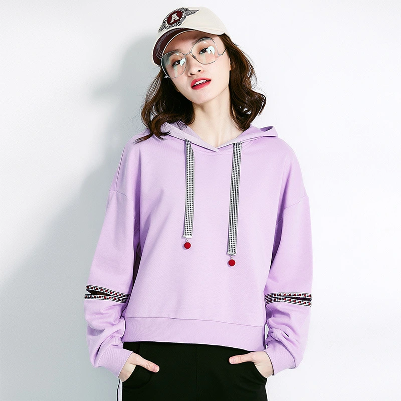Hooded splicing sweater