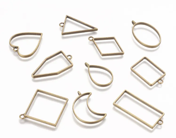 Assorted Geometric Frames For DIY Pendant