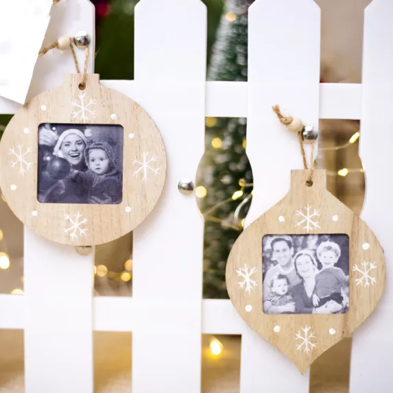 DIY Wooden Photo Frame Christmas Decoration