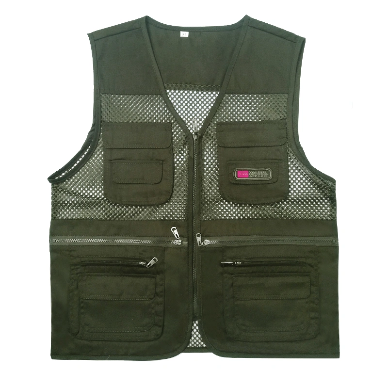 Multi-pocket men's vest