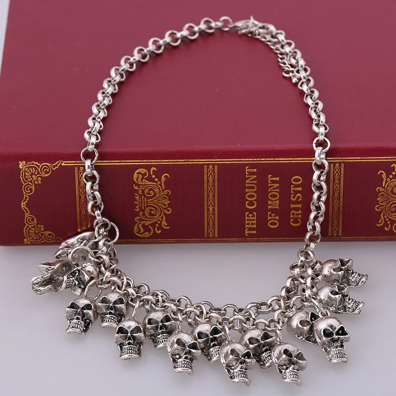 Metallic retro skull necklace